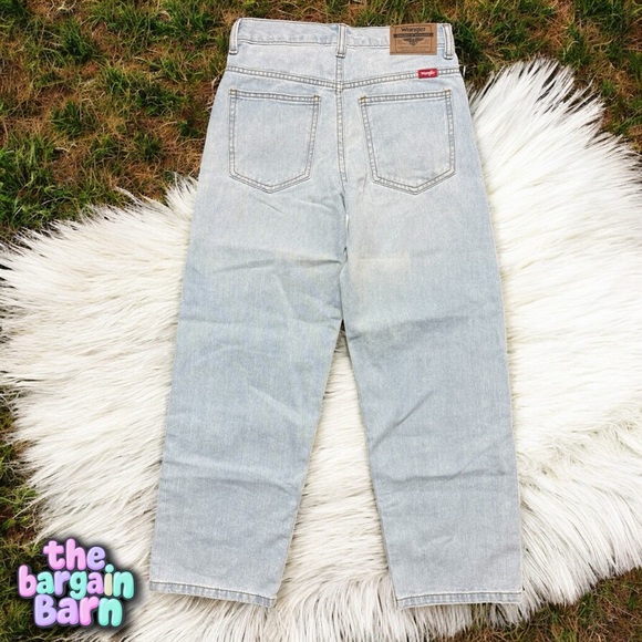 Wrangler NWT Boys Five Star Light Wash Loose Abrasion Resistant Denim Jeans (10) - Picture 3 of 4